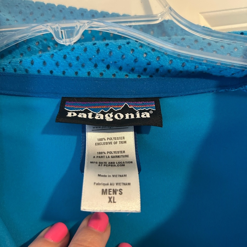 Blue Patagonia Full-Zip Jacket - Picture 5 of 9
